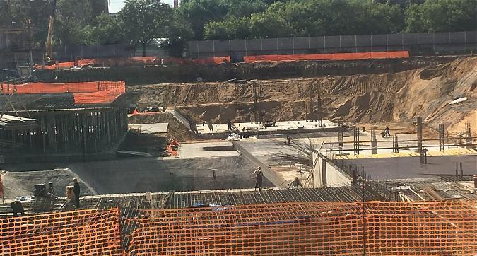 ЖК CITY PARK (Сити парк) - вид со строны Шмитовского проезда на 2-й корпус Квартирный контроль