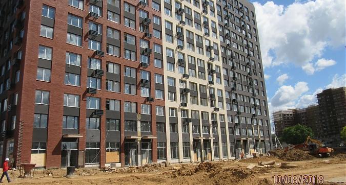 ЖК Москва А101, 19-й корпус, вид с улицы Липовый парк, фото 3 Квартирный контроль