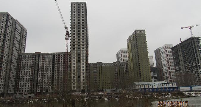 ЖК Оранж парк, 5-й и 3-й корпуса, вид с улицы Строителей Квартирный контроль
