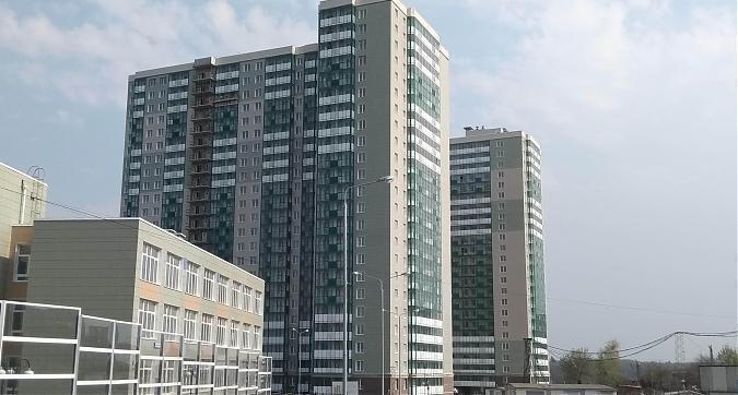 ЖК Изумрудные Холмы, корпус 17, вид с бульвара Космонавтов, фото - 1 Квартирный контроль