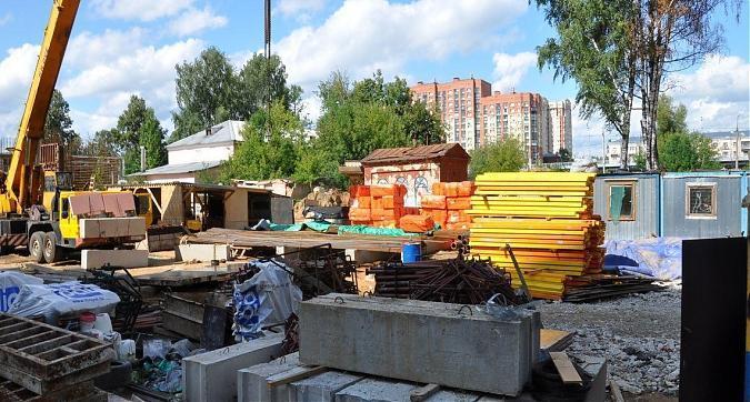 ЖК Преображенский квартал, 2-й корпус, монтаж 1-го этажа, вид с улицы Разина, фото 7 Квартирный контроль