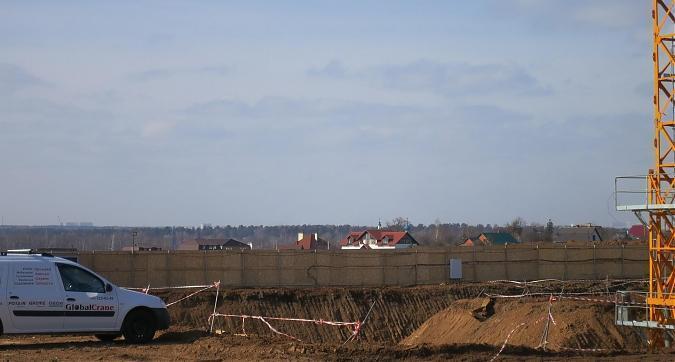 ЖК Первый квартал, вид с восточной стороны, фото 2 Квартирный контроль
