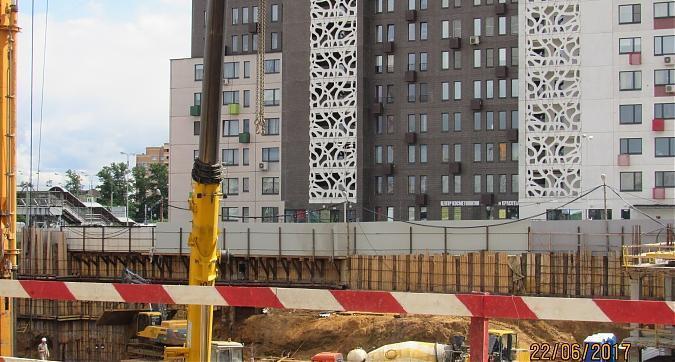 ЖК Wellton Park (Велтон Парк) -вид на 11 корпус со двора Квартирный контроль