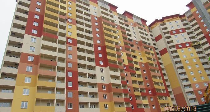 ЖК Новые Островцы, 14-й корпус, вид с северной стороны, фото 1 Квартирный контроль