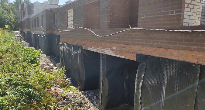 ЖК Театральный парк, корпуса 35-40 и 42, вид с ул. Полевой, фото 2 Квартирный контроль