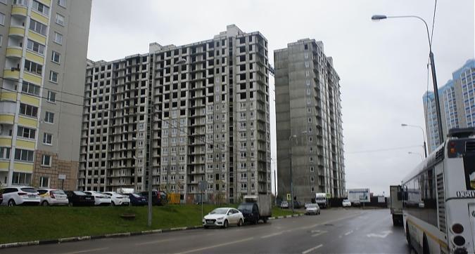 ЖК Зеленые аллеи, вид с бульвара Зеленые Аллеи, фото 6 Квартирный контроль