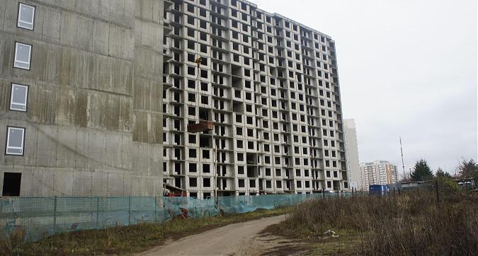 ЖК Зеленые аллеи, вид с бульвара Зеленые Аллеи, фото 8 Квартирный контроль