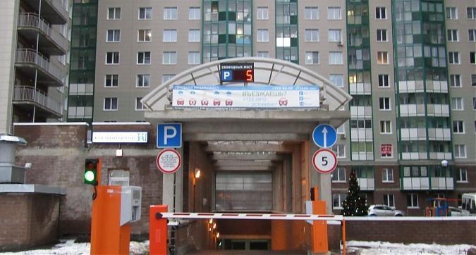ЖК Изумрудные Холмы - подземная парковка во дворе корпуса 14 Квартирный контроль