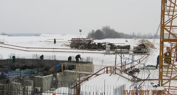 Мкрн Новорижские кварталы - вид на строительную площадку с восточной стороны Квартирный контроль