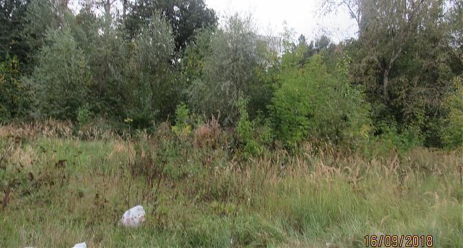 ЖК "Одинград", место строительства, вид с ул. Маршала Бирюзова, возле д. 15, фото - 4 Квартирный контроль