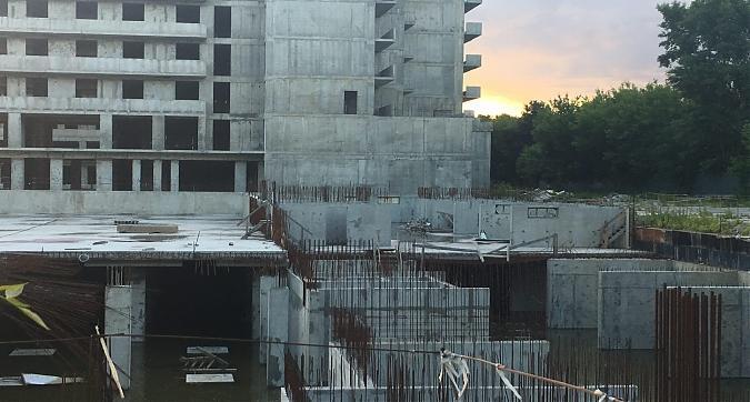 ЖК Терлецкий Парк - вид с улицы Металлургов на 2-й корпус Квартирный контроль