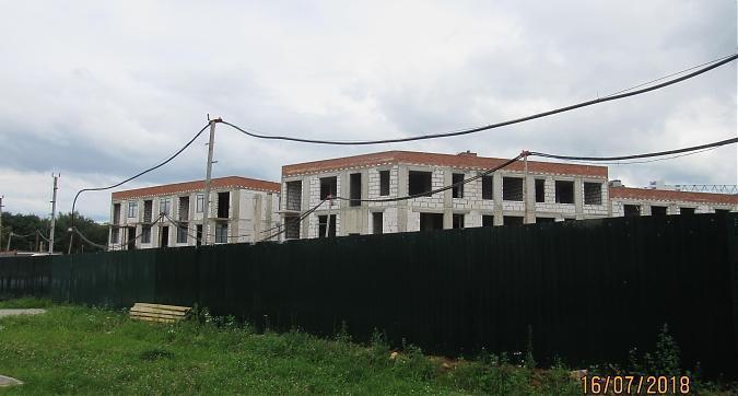 ЖК Май (Большие Горки), 11 и 12 корпуса - вид с южной стороны, фото 2 Квартирный контроль