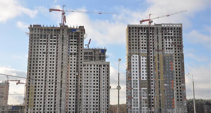 ЖК Оранж парк, 1-й и 2-й корпус, вид с Новорязанского шоссе Квартирный контроль