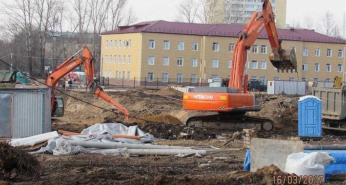 ЖК Михайлова 31 - вид с улицы Михайлова Квартирный контроль