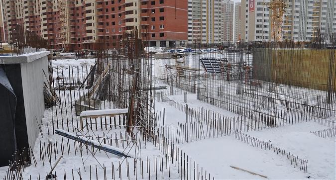 ЖК Центр плюс, 211-й корпус, вид с улицы Пионерская, фото 4 Квартирный контроль