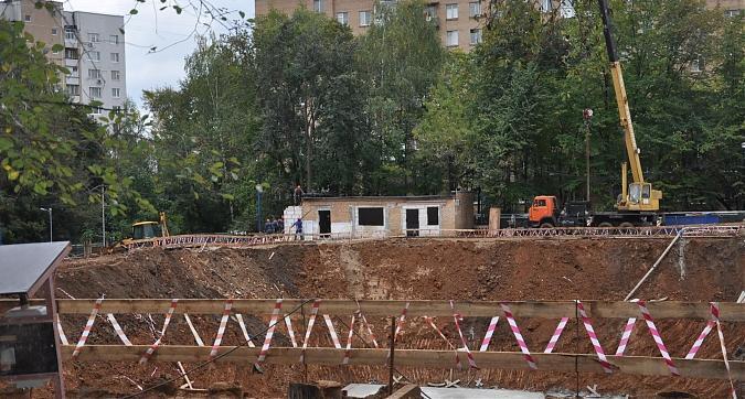 Клубный дом Гришина 16 на стадии котлована Квартирный контроль