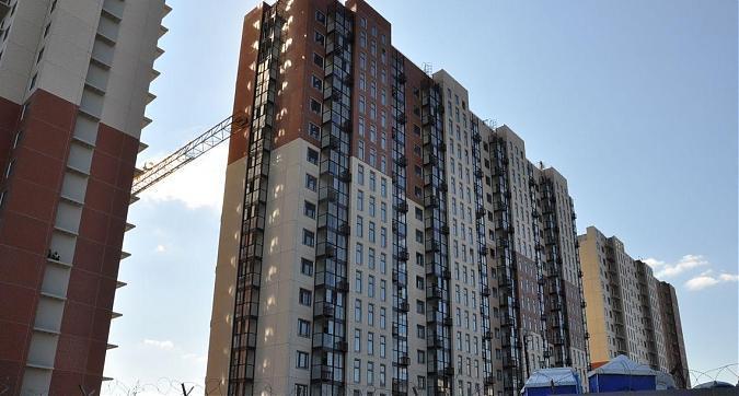 ЖК Позитив, 4-й корпус, вид с улицы Родниковая, фото 2 Квартирный контроль