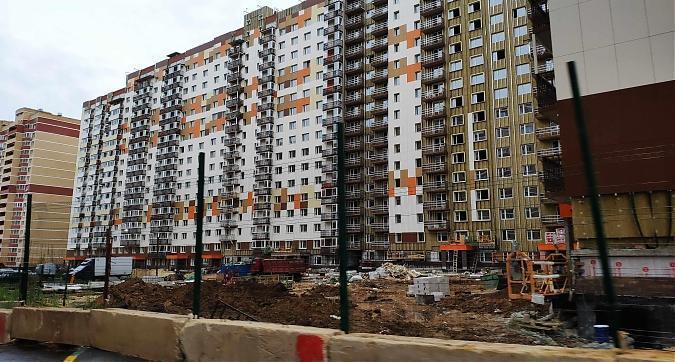 ЖК Зеленые Аллеи, корпус 2.8, вид с бульв. Зеленые Аллеи, фото 5 Квартирный контроль
