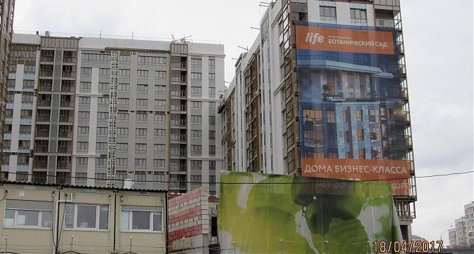ЖК Life-Ботанический сад - вид с проезда Серебрякова на 5-й корпус Квартирный контроль