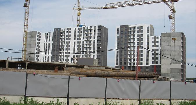 ЖК Новые Ватутинки мкр Центральный, корпуса 1/4, 1/1, вид с восточной стороны, фото - 3 Квартирный контроль