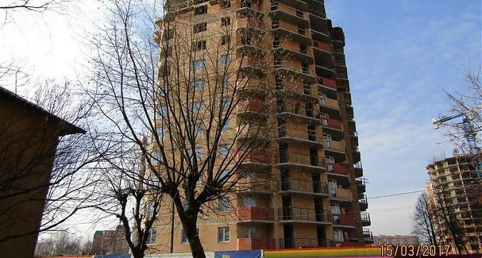 ЖК на ул Школьная 7 - вид на комплекс со стороны Школьной улицы Квартирный контроль