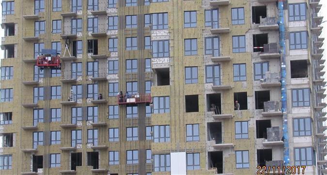 ЖК Петр 1, фасадные работы - вид на 1-й корпус с проезда Завода Серп и Молот, фото 4 Квартирный контроль