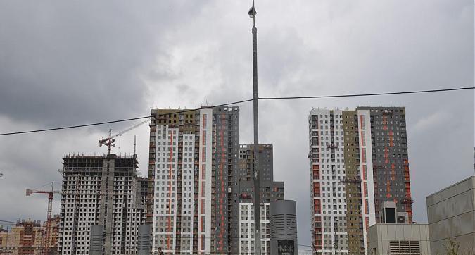 ЖК Оранж парк, 3-й, 2-й и 1-й корпус, вид с Новорязанского шоссе Квартирный контроль