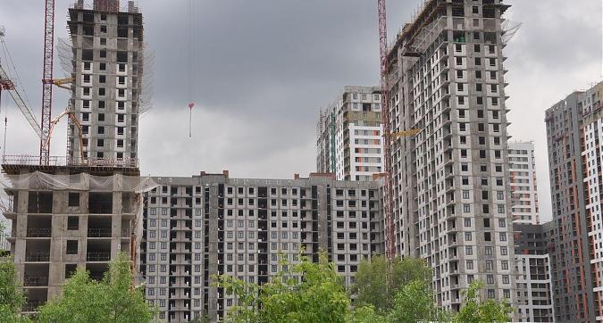 ЖК Оранж парк, 3-й корпус, вид с улицы Строителей Квартирный контроль