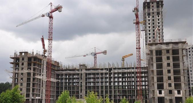 ЖК Оранж парк, 5-й корпус, вид с улицы Строителей Квартирный контроль