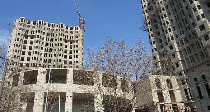 ЖК Академ-палас - вид с улицы Коштоянца на корпуса А и В  Квартирный контроль