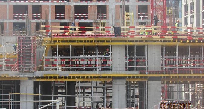 МФК ВТБ Арена Парк - вид с Петровско-Разумовской аллеи на строительство 12-го корпуса Квартирный контроль