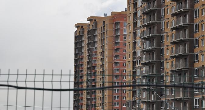 ЖК Пригород лесное, 4-й корпус, вид с северной стороны Квартирный контроль
