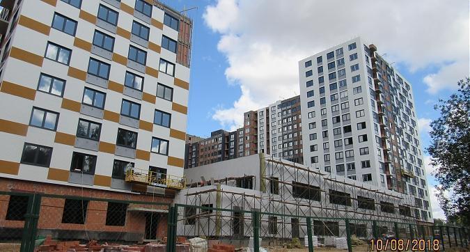 ЖК Москвичка - 4-й корпус, остекление окон, вид с восточной стороны, фото 3 Квартирный контроль