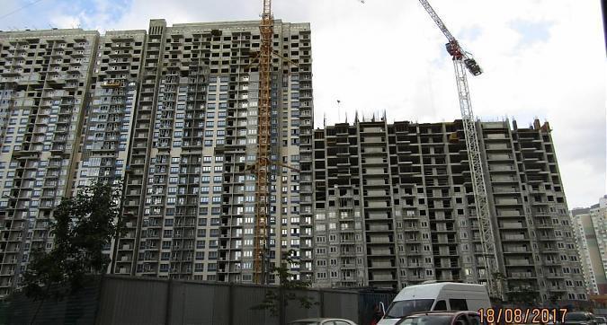 ЖК Спасский мост - корпус 8 - производятся работы по наружной облицовке стен Квартирный контроль