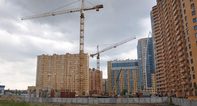 ЖК Юбилейный, дом № 8, вид с улицы Коминтерна, фото 6 Квартирный контроль