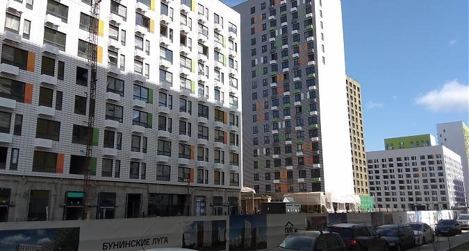 ЖК Бунинские Луга, корпуса 1.2.1, 1.2.2, 1.3, 1.4.1, 1.4.2, вид с ул. Александры Монаховой, фото - 11 Квартирный контроль