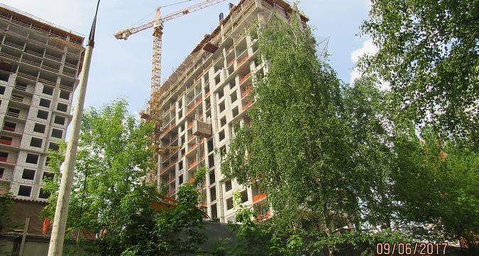 ЖК Пикассо - вид со двора на 2-й корпус Квартирный контроль