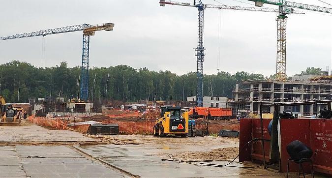 ЖК Микрогород в лесу, строительство III очереди, вид с ул. Знаменской, фото 6 Квартирный контроль