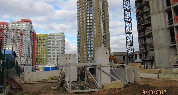 ЖК Крылатский, корпус 5, отделочные работы - вид с Рублевского шоссе, фото 3 Квартирный контроль