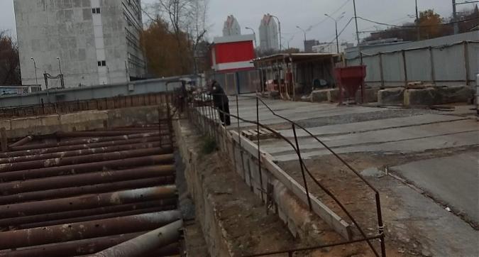 ЖК Октябрь, вид с улицы Народного ополчения, работы по обустройству котлована, фото - 1 Квартирный контроль