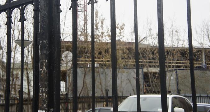 ЖК Play, вид с Большого Староданиловского переулка, фото 2 Квартирный контроль