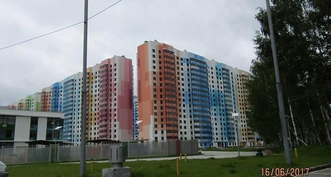 ЖК Мой адрес на Дмитровском, 169 - вид на строящиеся корпуса 2 и 1 с южной стороны Квартирный контроль