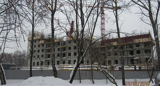 ЖК Фестиваль Парк - монолитные работы, вид с Фестивальной улицы, фото 1 Квартирный контроль