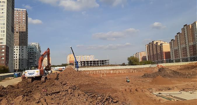 ЖК Аквилон Парк, строительная площадка, вид с ул. Фитаревская, фото - 1 Квартирный контроль