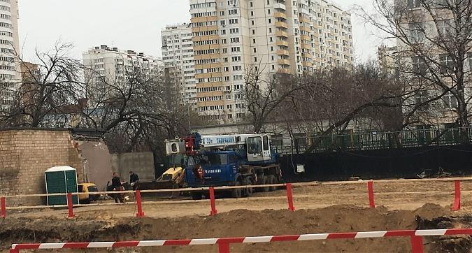 Дом в Кузьминках - вид со стороны Зеленодольской улицы Квартирный контроль