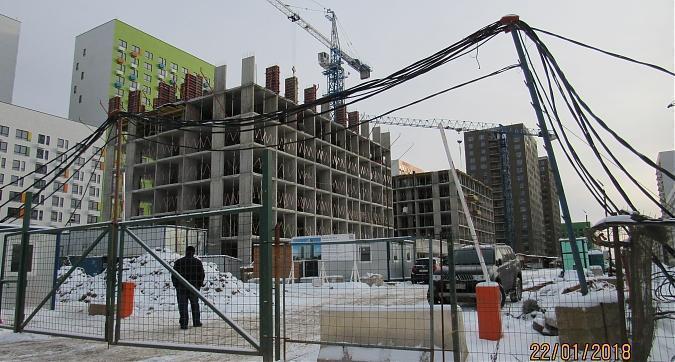 ЖК Бунинские луга, дом № 1.2.2, вид с восточной стороны, фото 6 Квартирный контроль
