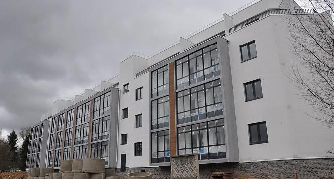 ЖК Петровский квартал, 1-й корпус, вид с улицы Почтовая, фото 3 Квартирный контроль