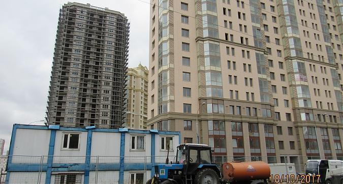 ЖК Мосфильмовский - вид на строительство 13-го корпуса с Мосфильмовской улицы, фото 2 Квартирный контроль