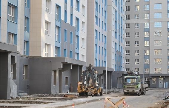 ЖК Мелодия Леса - корпус 8, строительная техника Квартирный контроль