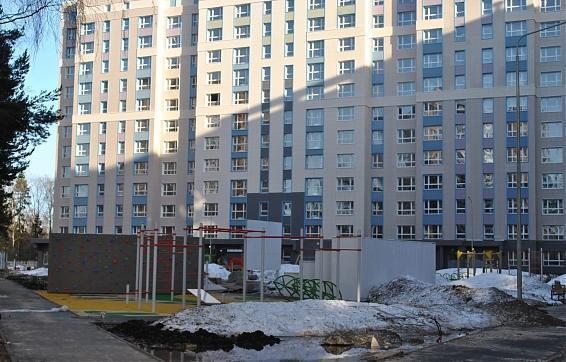 ЖК Мелодия Леса - детская площадка во дворе корпуса 8 Квартирный контроль